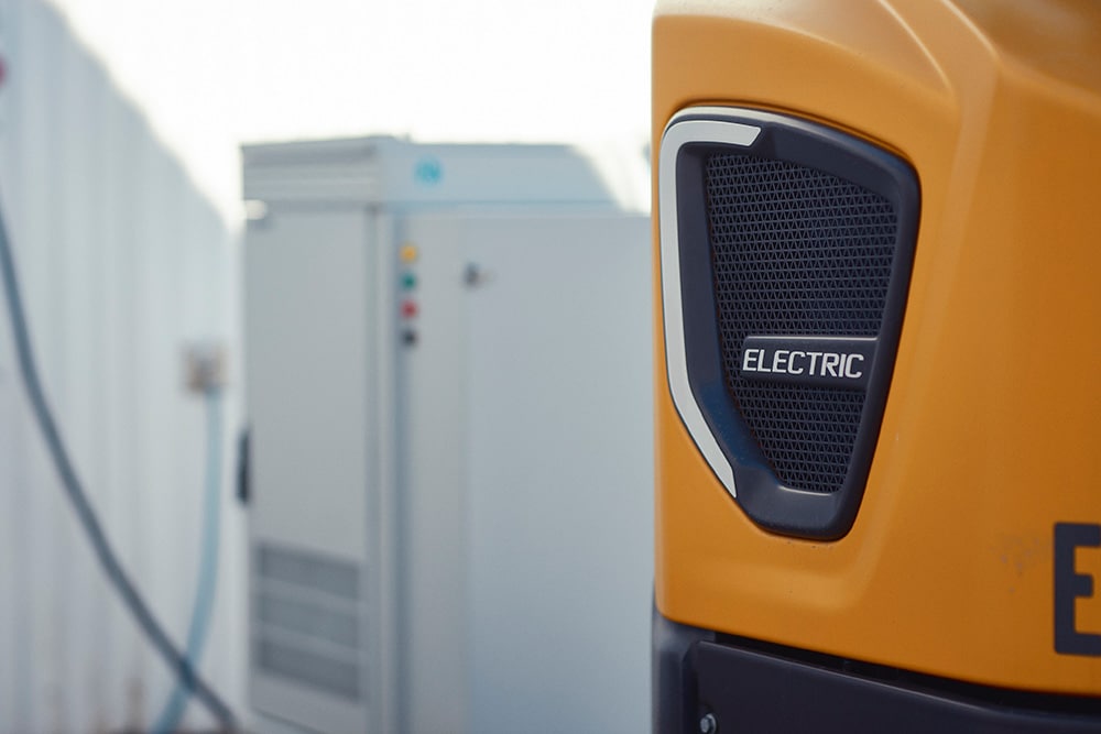 Volvo Ce Reveals Electric Charging Protocol